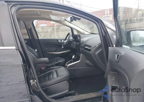 2018 Ford Ecosport Titanium z USA, uszkodzony, nr VIN MAJ6P1WL4JC183003